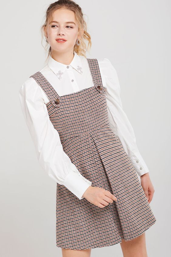 چگونه با یک سارافون ساده جذاب ترین استایل دنیا را داشته باشیم مدل پاییزه سارافون دخترانه