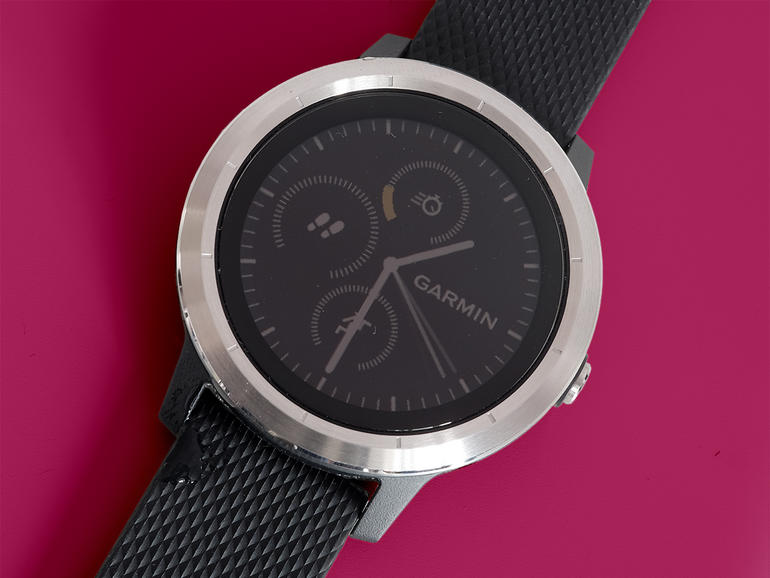 بررسی ساعت هوشمند گارمین مدل Vivoactive 3 صفحه نمایش ساعت هوشمند گارمین